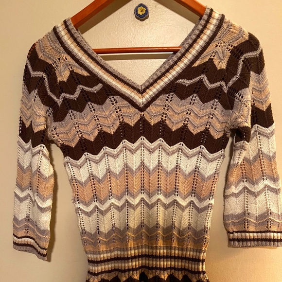 Elan Zig-Zag Eyelet Knit Sweater W/ Mid-Sleeves & Gathered Waist - Size S - Picture 1 of 6